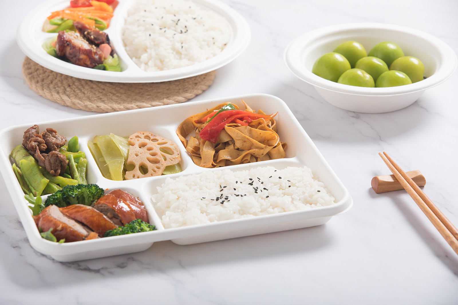 4-Compartment Tray